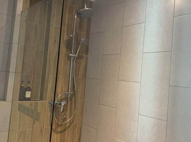 Atom Phuket Hotel  Sha Plus