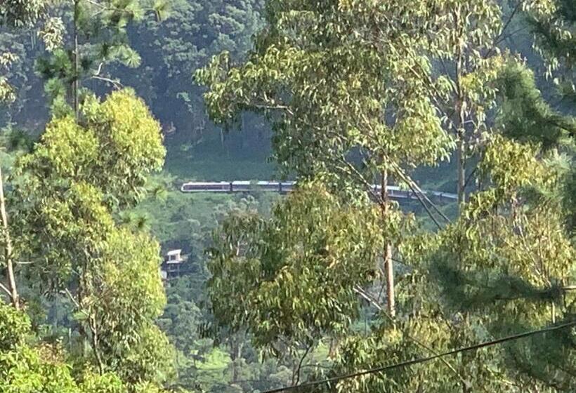 مبيت وإفطار Mountain Peak Ella