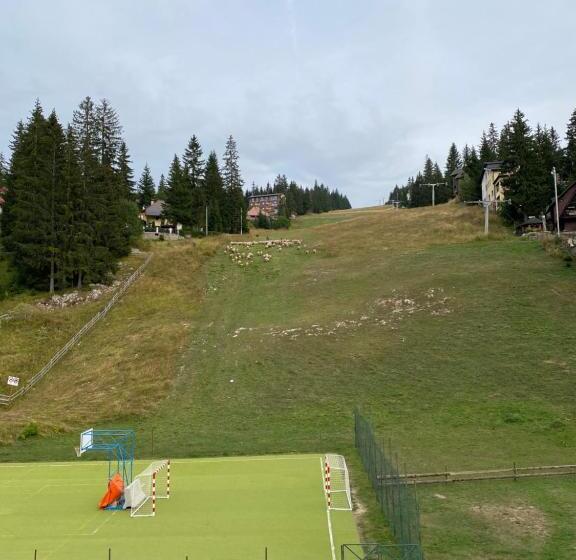 تختخواب و صبحانه Pansion Vlašić Ski