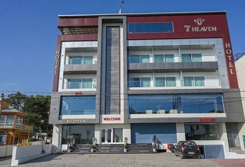 ホテル 7 Heaven