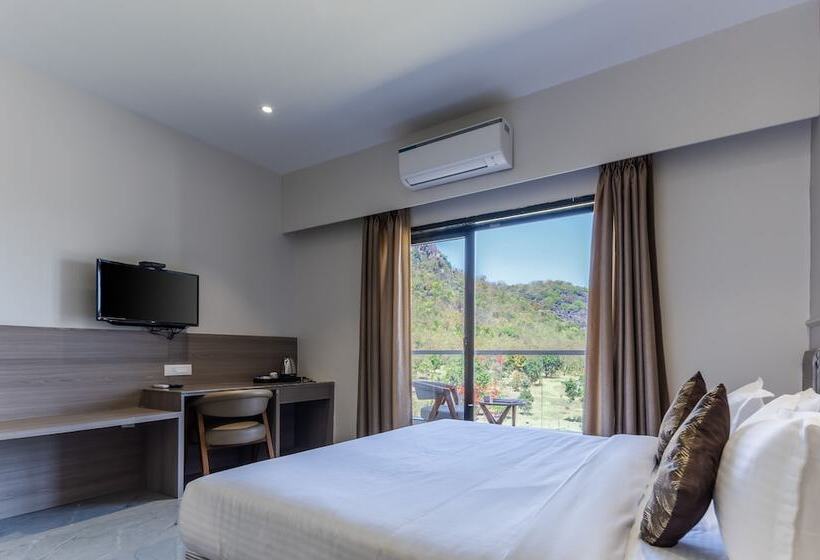 ホテル Bafna Lawn