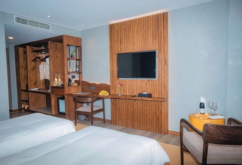 فندق Barahi Kathmandu