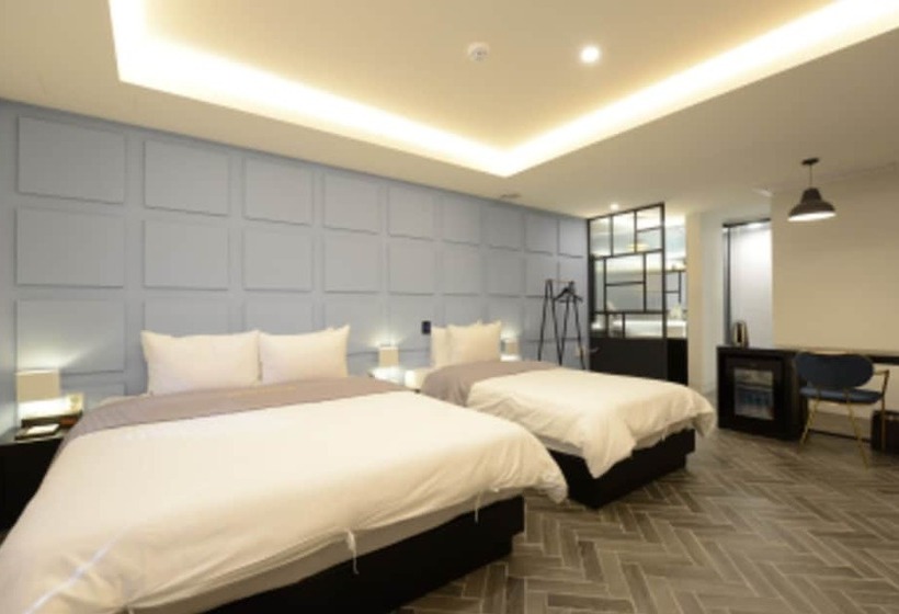 Отель Cheonan U Design