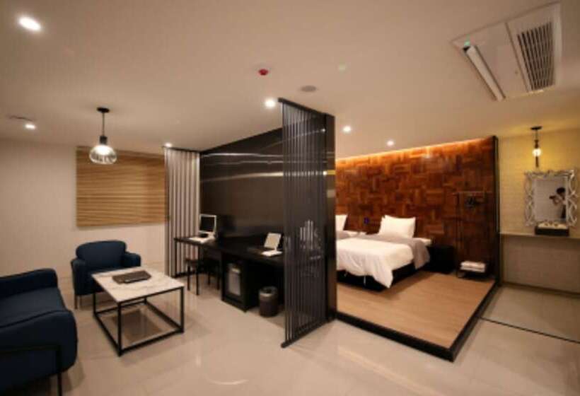 Отель Cheonan U Design