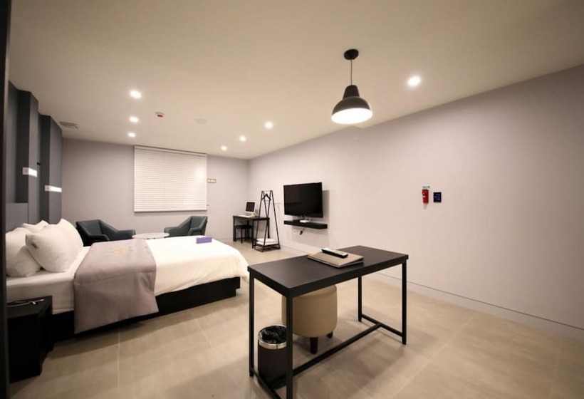 Отель Cheonan U Design