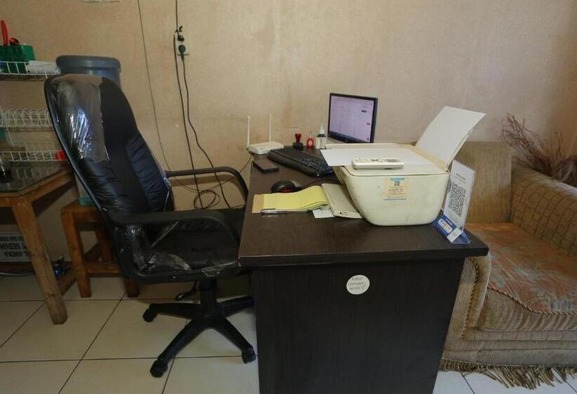 ホテル Collection O 93148 Pelangi Residence 2