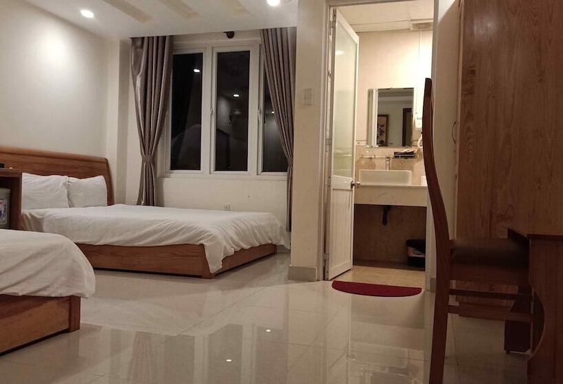 هتل Da Lat Gia Re