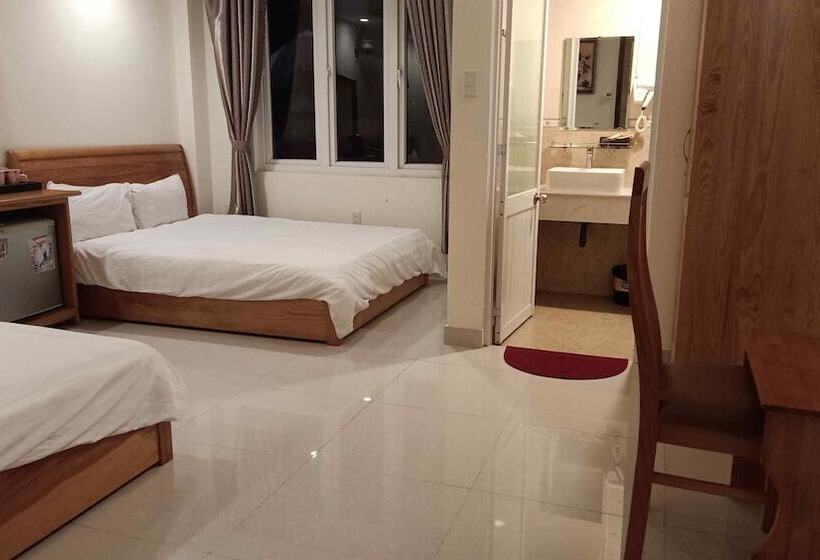 هتل Da Lat Gia Re