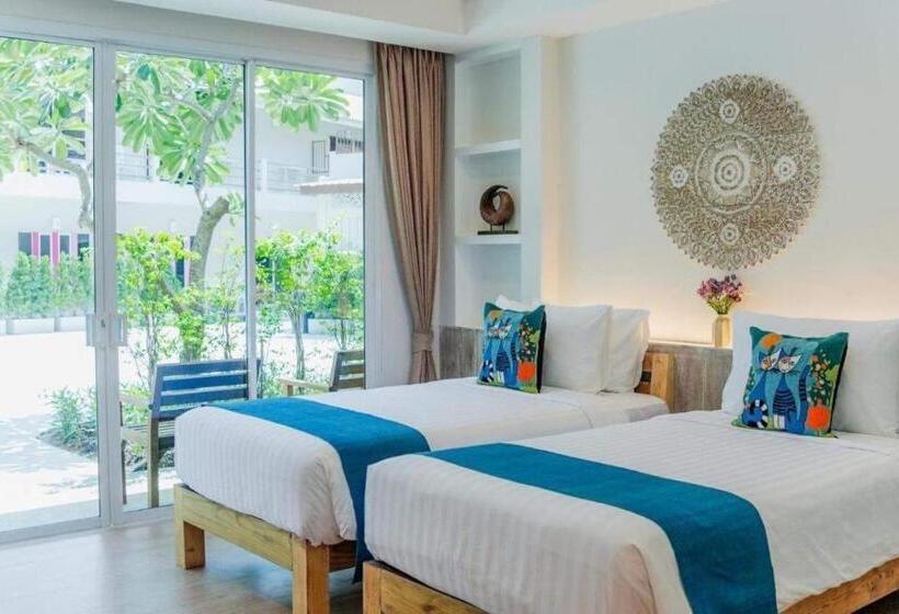 Отель Elephant Beach Club & Resort Samui