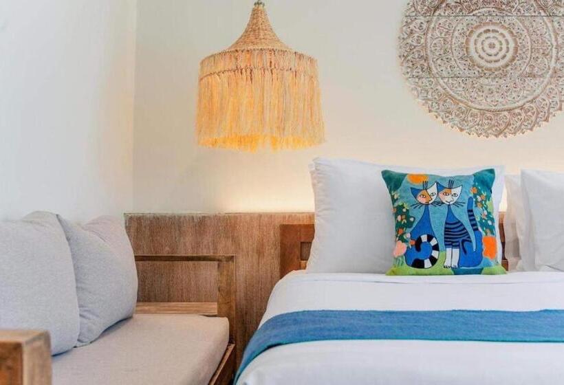 Отель Elephant Beach Club & Resort Samui