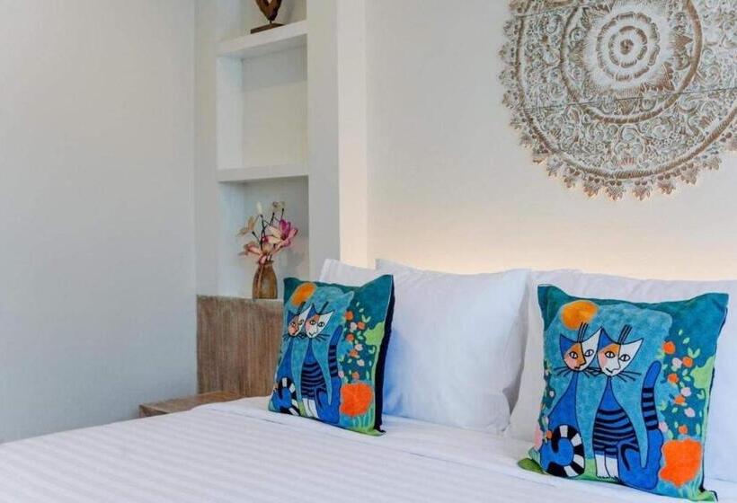 Отель Elephant Beach Club & Resort Samui