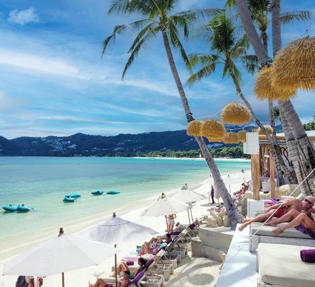 Отель Elephant Beach Club & Resort Samui