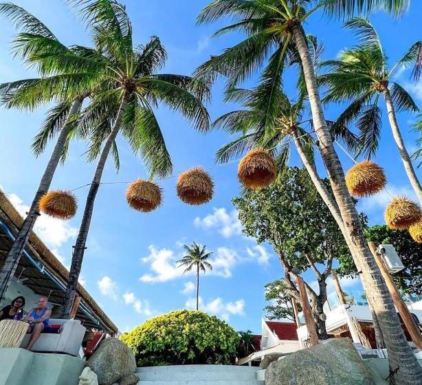 Отель Elephant Beach Club & Resort Samui