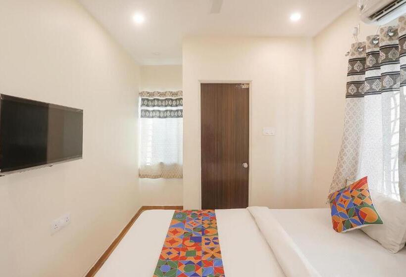 בית מלון כפרי Fabexpress Shiva’s Inn