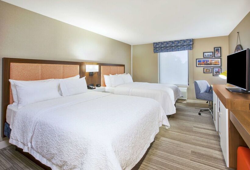 فندق Hampton Inn & Suites Oakwood Village-cleveland