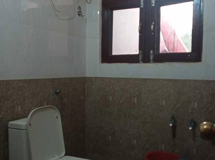 فندق Himgiri Resort Mandi