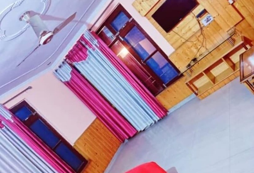 فندق Himgiri Resort Mandi