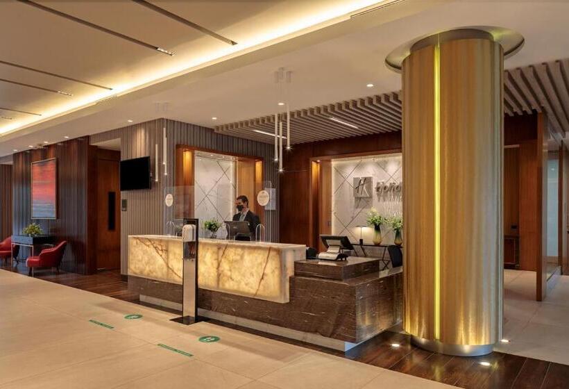 هتل Holiday Inn  Quito Airport, An Ihg