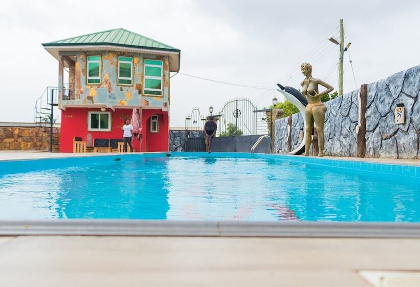 هتل Rk Italian Boy