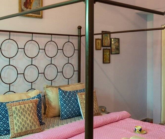 فندق Kol Pol Mohalla Boutique