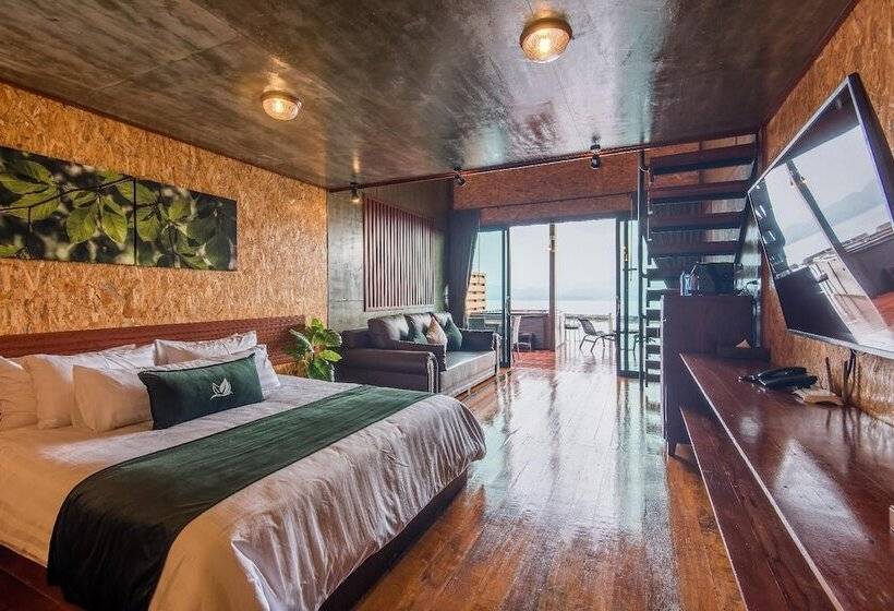 호텔 Leaf Lake Kan Resort