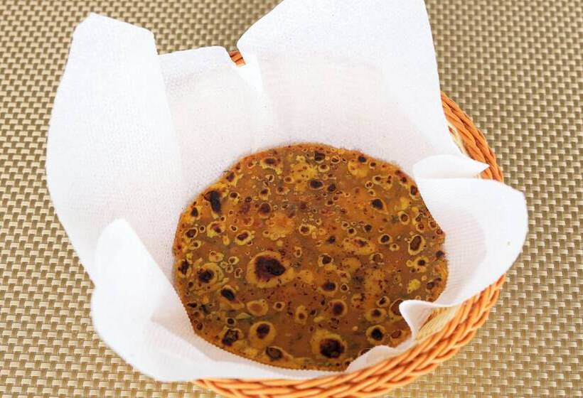 בית מלון כפרי Leena Resort