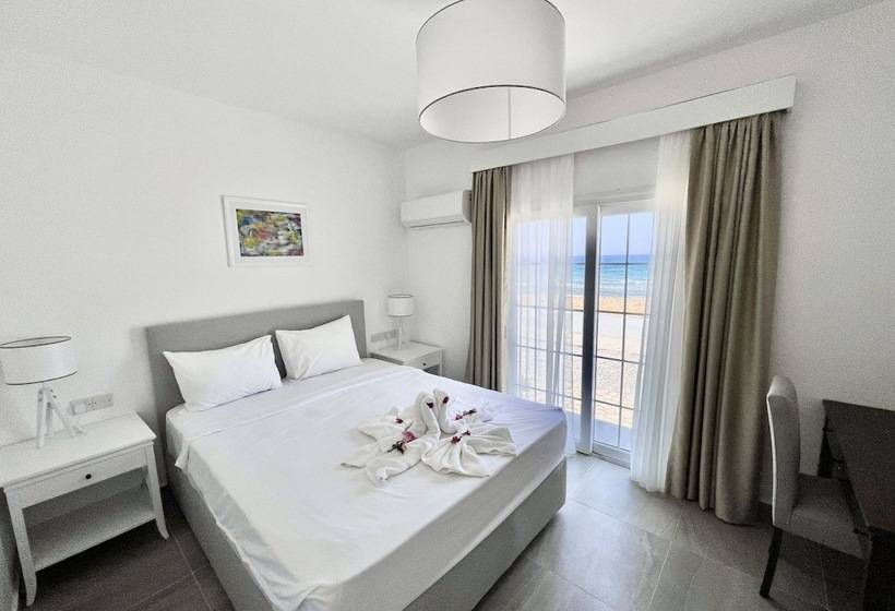 Отель Long Beach Villas