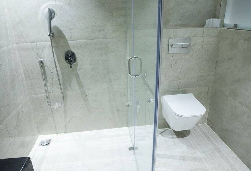 בית מלון כפרי Pondy Heights   Suites And Studios