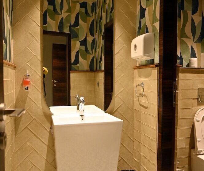 ホテル Mountain Crest