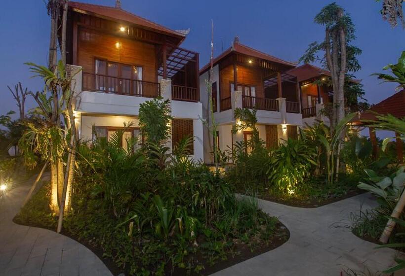 فندق Odessa Village By Pramana Villas