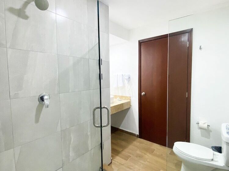 فندق Pacific Blue Mazatlan