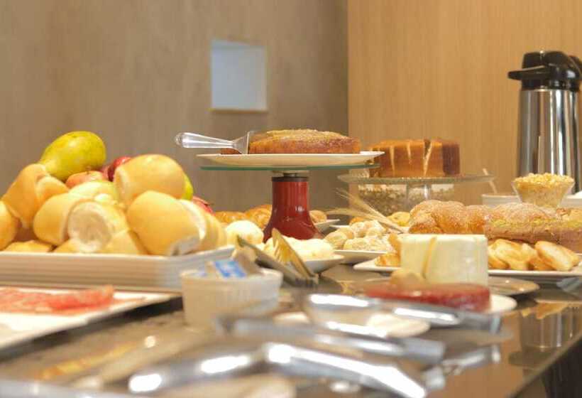 فندق Porto Das Asas Park