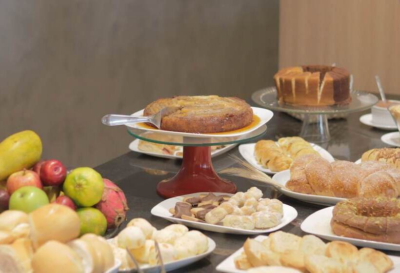 فندق Porto Das Asas Park