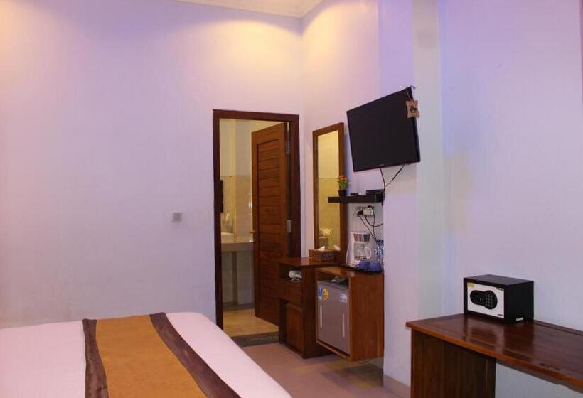 فندق Pradana Beach Inn Luxury