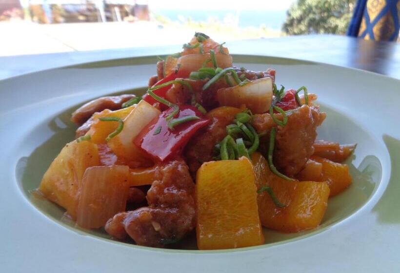 فندق Pradana Beach Inn Luxury