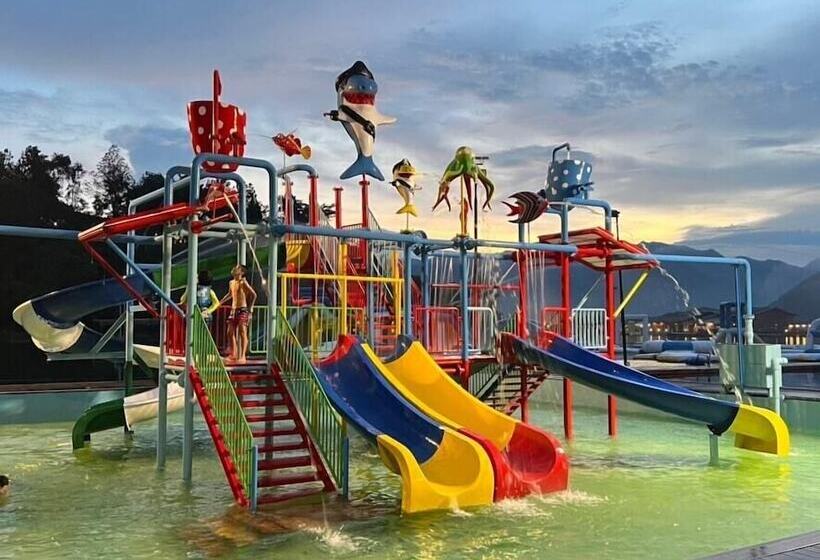 Отель Ruknam Resort