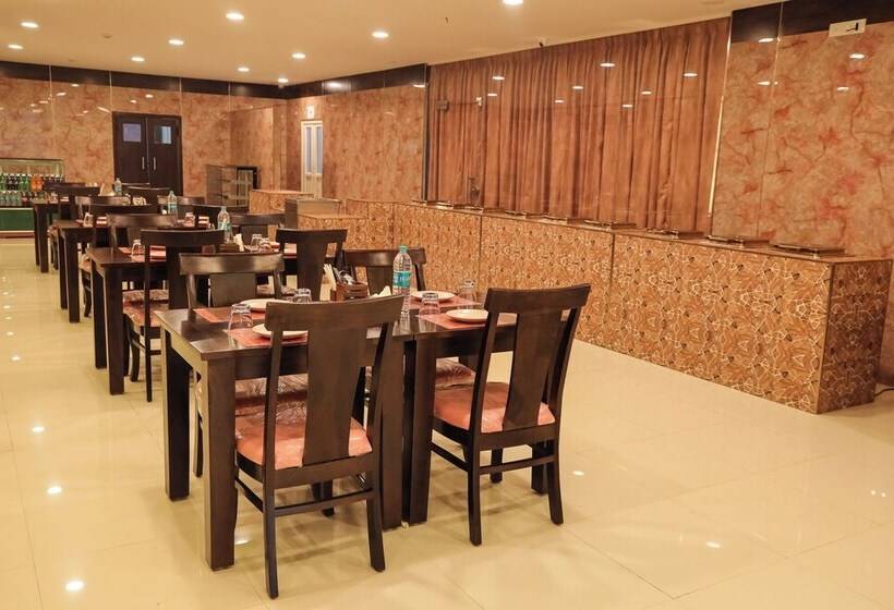 Отель Rv Stay Inn