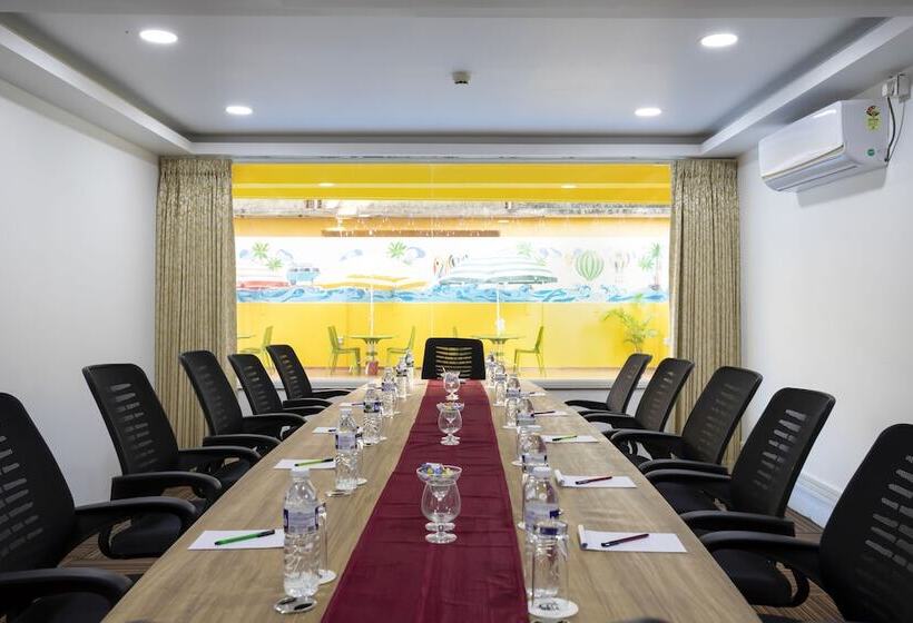 هتل Sairaj Beach Resort   Calangute Goa