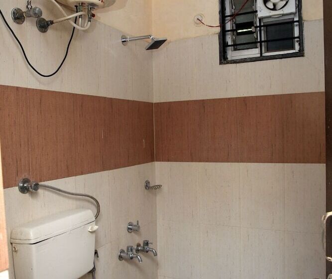 Отель Shri Ramkrishna Baag