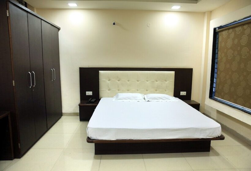 Отель Shri Ramkrishna Baag