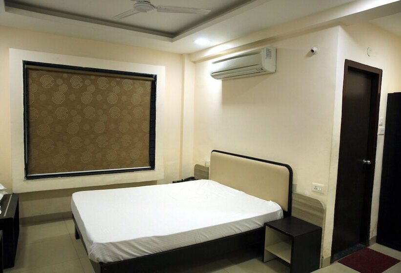 Отель Shri Ramkrishna Baag