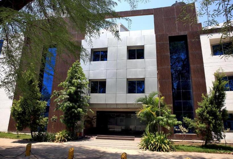 Отель Shri Ramkrishna Baag