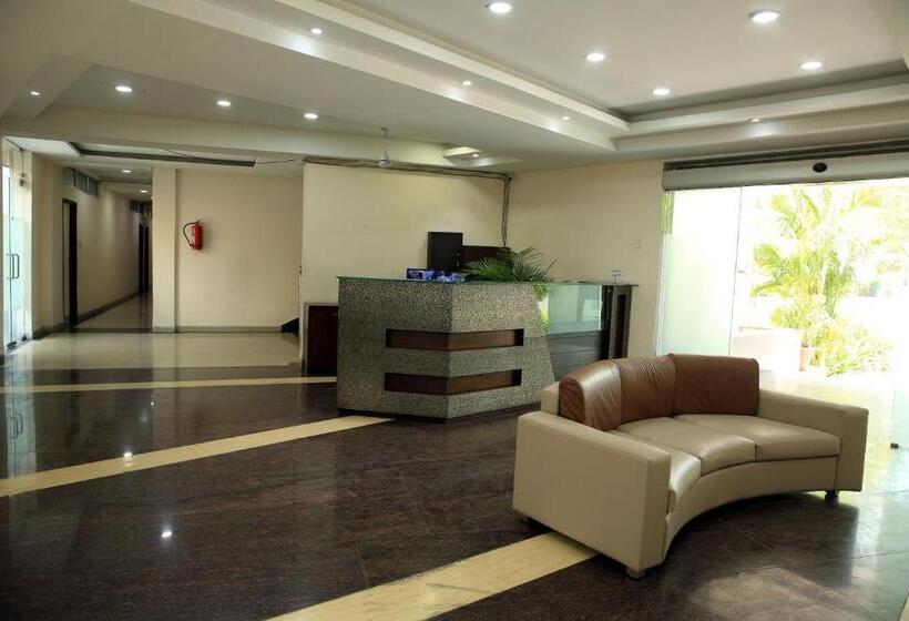 Отель Shri Ramkrishna Baag