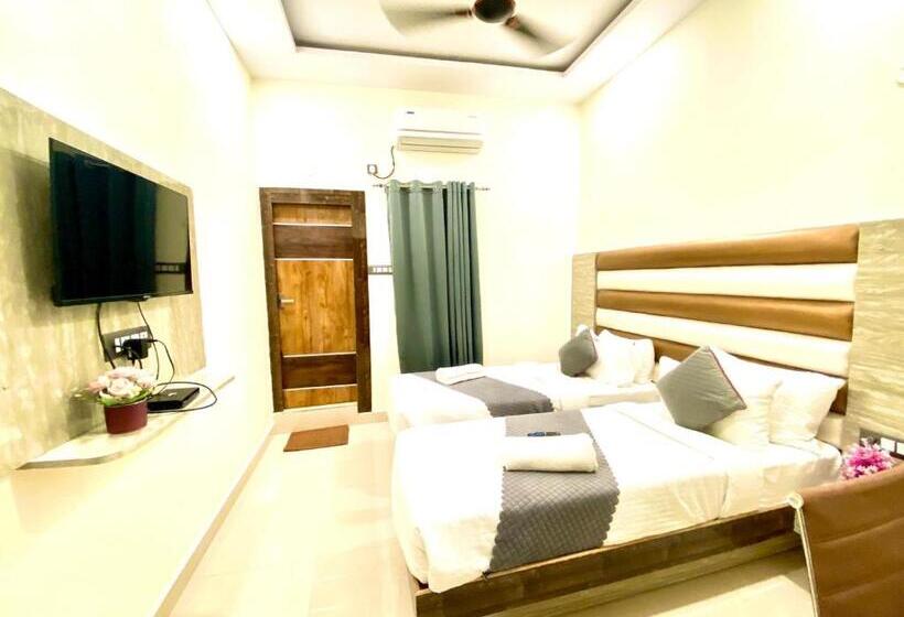 Отель Sky International  Airport Zone Hyderabad