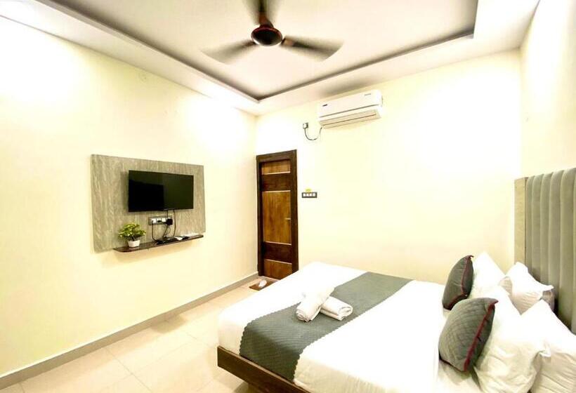 Отель Sky International  Airport Zone Hyderabad