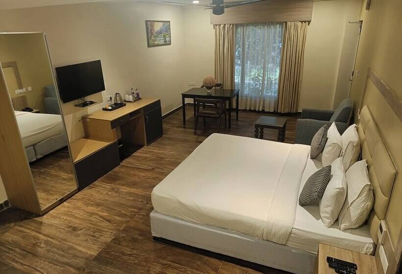 בית מלון כפרי Spree One Resort And Convention Annavaram