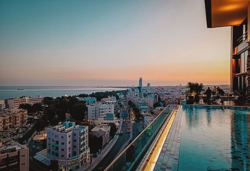 בית מלון כפרי The Icon Limassol