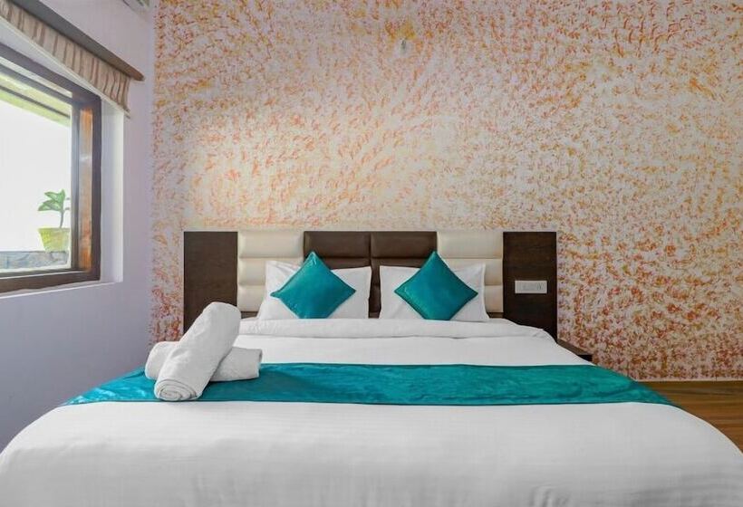 בית מלון כפרי The Neer Budha