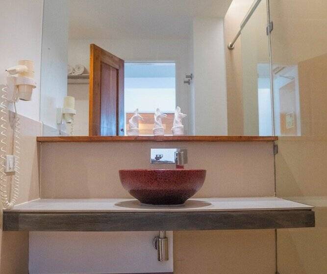 酒店 The Paragon Boracay Suites