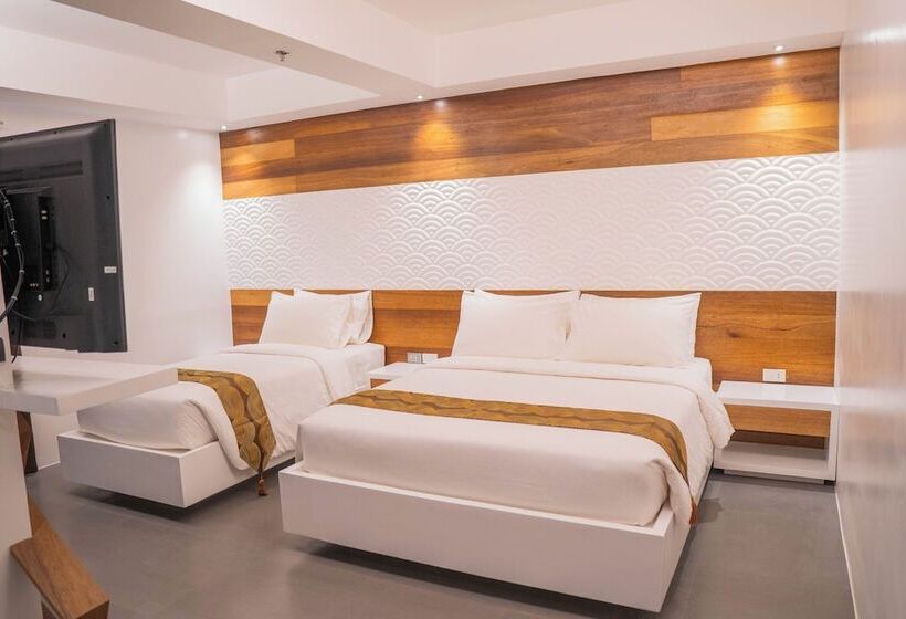 בית מלון כפרי The Paragon Boracay Suites